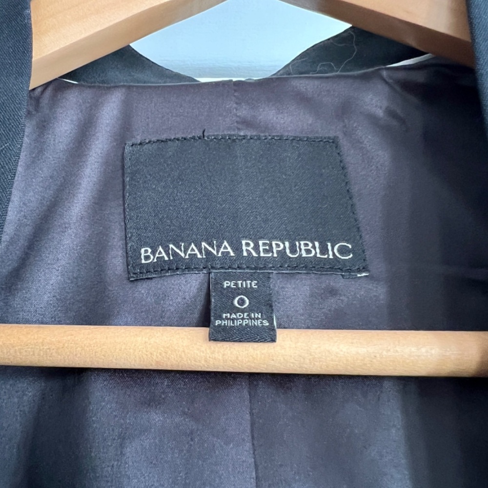 Banana Republic black fringe tuxedo - Picture 3 of 3